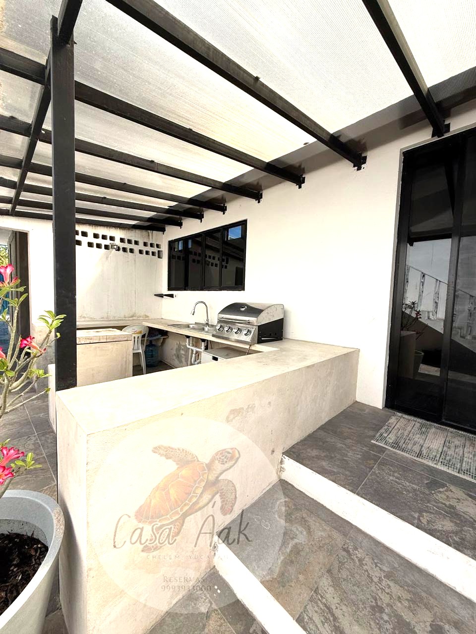 Casa Aak outdoor BBQ area